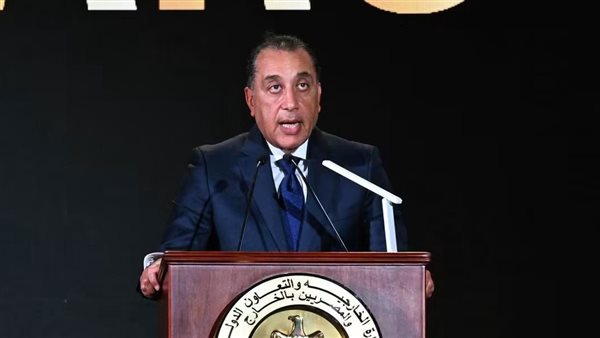 رئيس الوزراء: الدبلوماسية المصرية عنوان لهيبة الدولة وجسر يربط مصر بالعالم