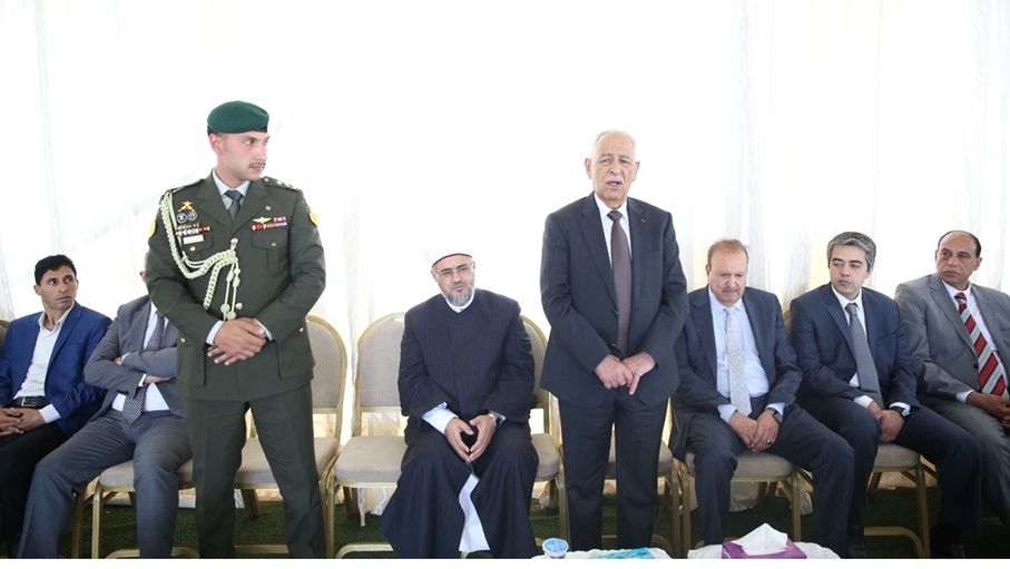 مندوبا عن الملك وولي العهد.. العيسوي يعزي عشائر العدوان والفايز والسحيم