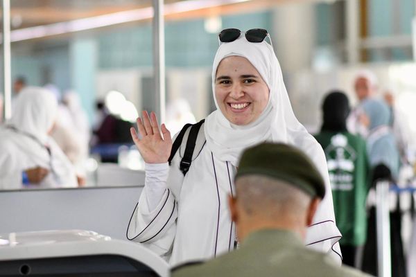 وصول أولى رحلات حجاج مصر للمدينة المنورة
