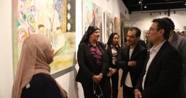 رئيس هيئة قصور الثقافة يفتتح معرض ملتقى الغربية للرسم والتصوير