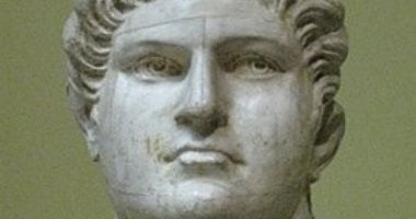ذكرى رحيله.. نيرون الإمبراطور الذى ترك روما غارقة فى الدم والنيران