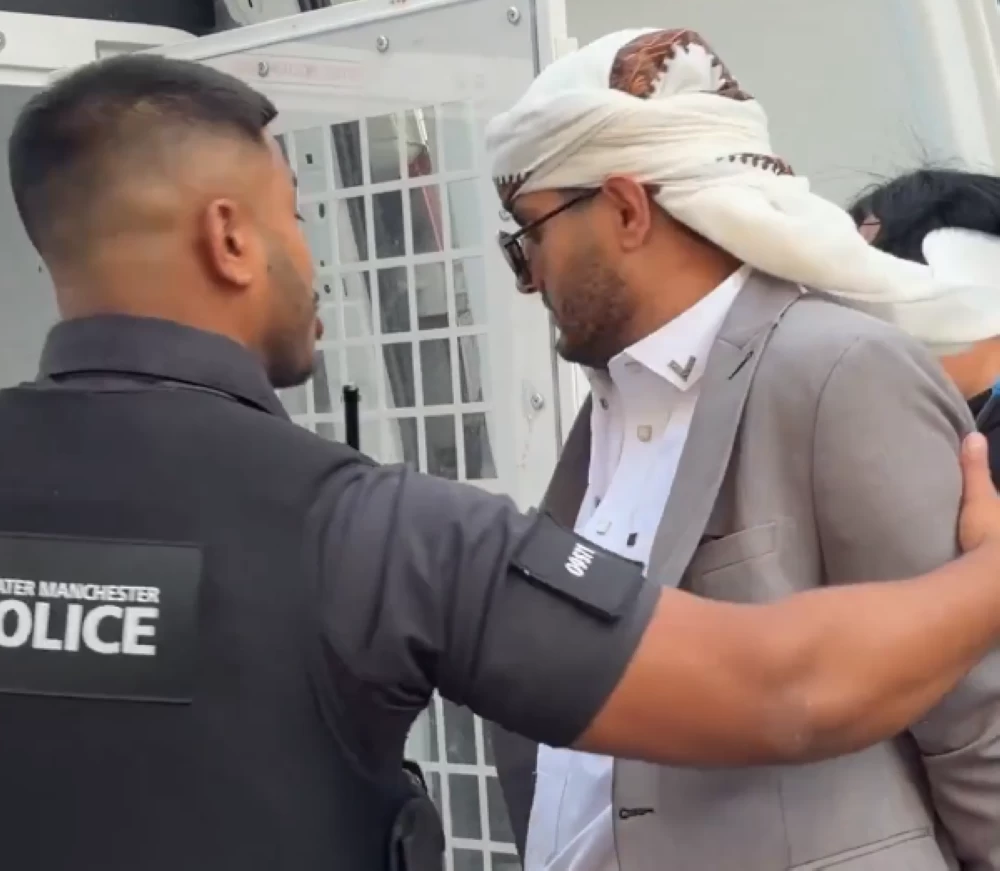 فيديو: «الجنبية» تثير الذعر في مانشستر