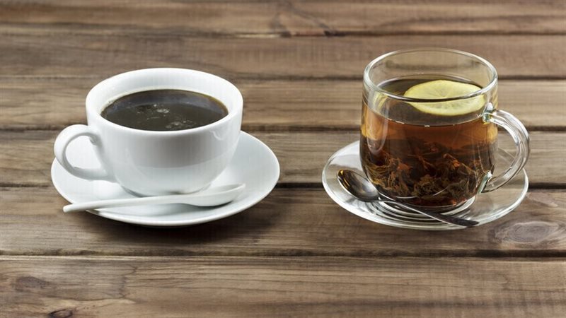 دراسة جديدة: الشاي والقهوة يحافظان على وظائف الدماغ