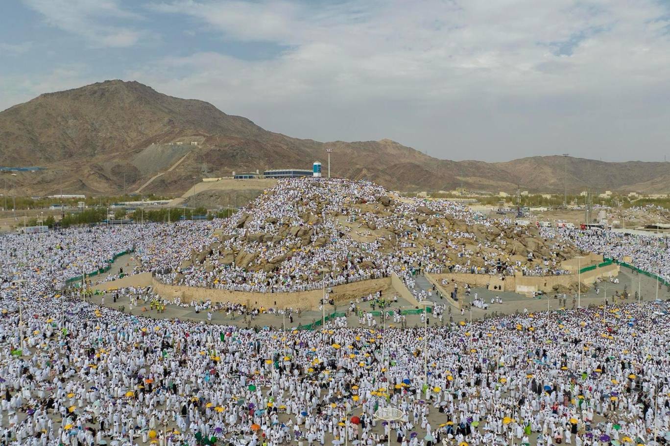 السعودية تطبق إجراءات دخول مكة استعدادا لموسم الحج