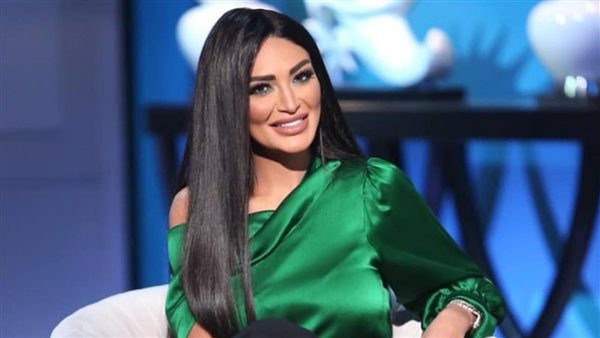 سالي عبد السلام: قلت لجوزي لو مطلقتنيش هموت نفسي