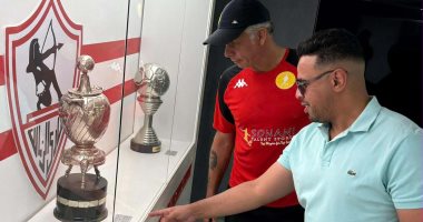 حازم إمام يصطحب مارك فيش فى جولة داخل الزمالك على هامش ودية الناشئين