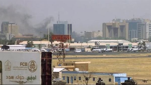 الأزهر يدين استهداف مطار الخرطوم ويدعو السودانيين للحفاظ على وحدة بلادهم