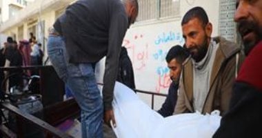 استشهاد وإصابة 5 فلسطينيين في قصف إسرائيلي على مركبة وسط قطاع غزة