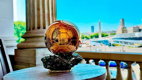 بعد حسم دوري أبطال أوروبا.. اشتعال المنافسة على الكرة الذهبية 2026