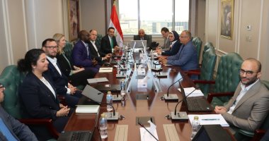 وزير الكهرباء يبحث مع سكاتك النرويجية تنفيذ مشروعات الطاقة الشمسية والرياح