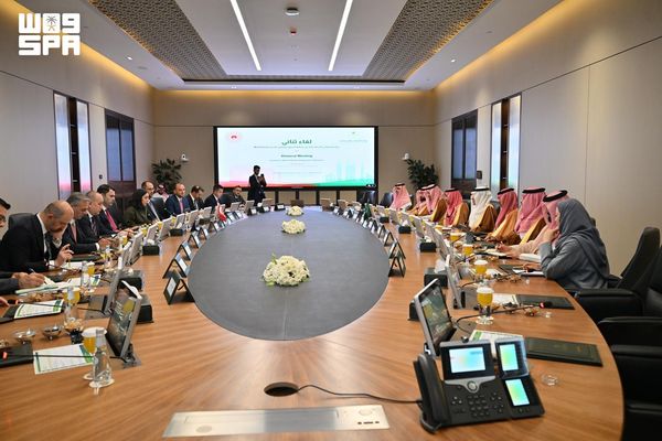 الحقيل يبحث مع نظيره التركي تعزيز الشراكة الإستراتيجية