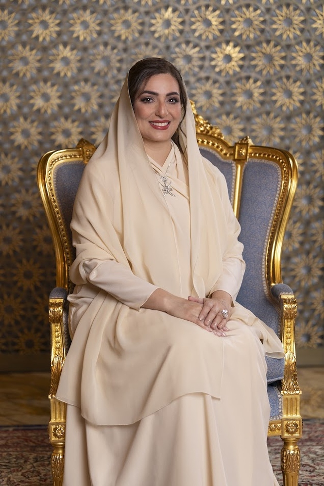 السيدة الجليلة تُهنئ المعلمين والمعلمات بيومهم السنوي