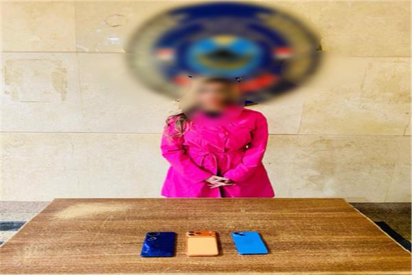 سقوط صانعة محتوى لنشر فيديوهات خادشة للحياء بمدينة نصر