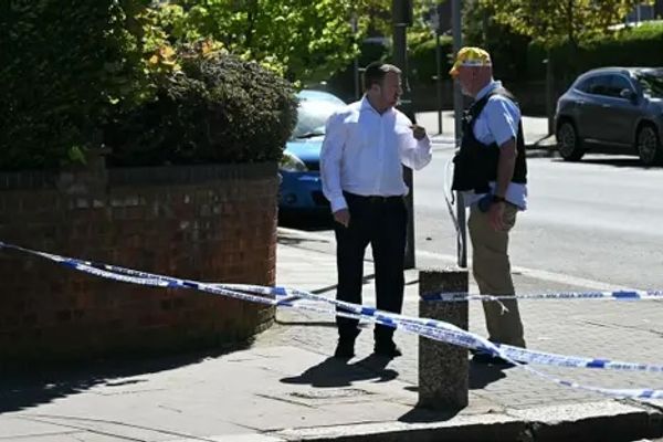 توقيف مشتبه به بعد حادثة طعن في شمال لندن وإصابة شخصين