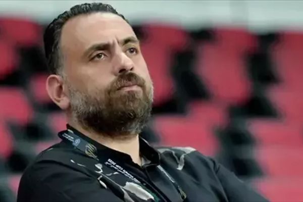 مدرب المقاولون: تجربة جون إدوارد ناجحة.. والزمالك تعلم من أخطاء الصفقات وأصبح يختار "بالكيف لا بالكم"