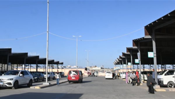 محافظ البحيرة تبحث مع الأجهزة التنفيذية بإدكو إعادة تنمية وتخطيط وتطوير المدينة