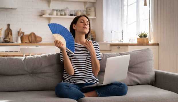 بعيدا عن الأجهزة الكهربائية.. حلول طبيعية لترطيب منزلك في الحر