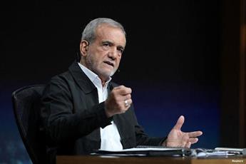 الرئيس الإيراني في باكستان لبحث المشاورات بشأن المفاوضات بين طهران وواشنطن
