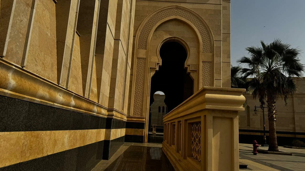 «إسلامية جازان» تُكمل استعداداتها لاستقبال عيد الأضحى بتهيئة 1270 جامعاً ومسجداً ومصلى