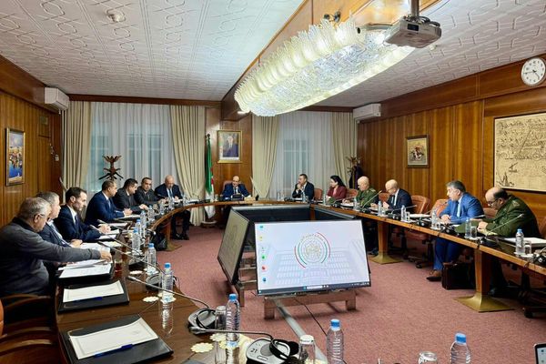 تنصيب جهاز اليقظة المُكلّف بمتابعة تموين السوق الوطنية