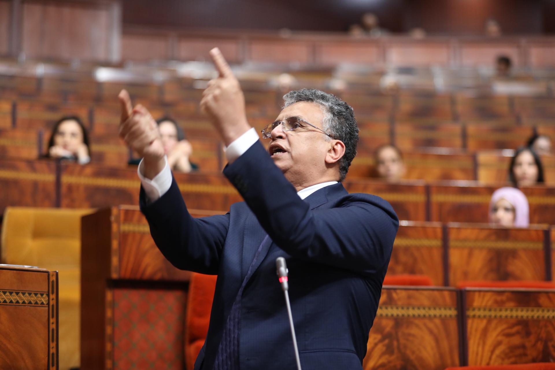 “الجرائم الانتخابية” تفتح باب التراشق بين وزير العدل والاستقلال.. ووهبي يتوعد بنشر “الغسيل”