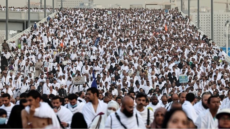 انطلاق أولى قوافل الحجاج الأردنيين