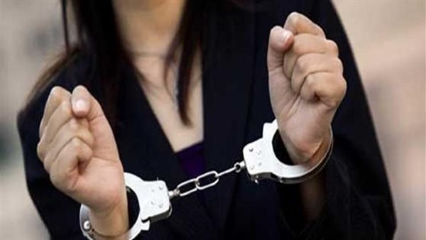 حبس صانعة محتوى بتهمة نشر فيديوهات رقص بملابس خادشة