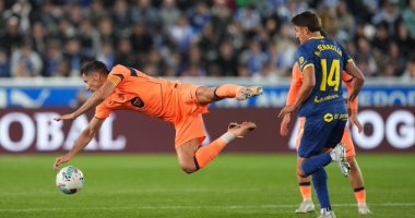 ديبورتيفو ألافيس ضد برشلونة.. البرسا يتأخر بهدف فى الشوط الأول