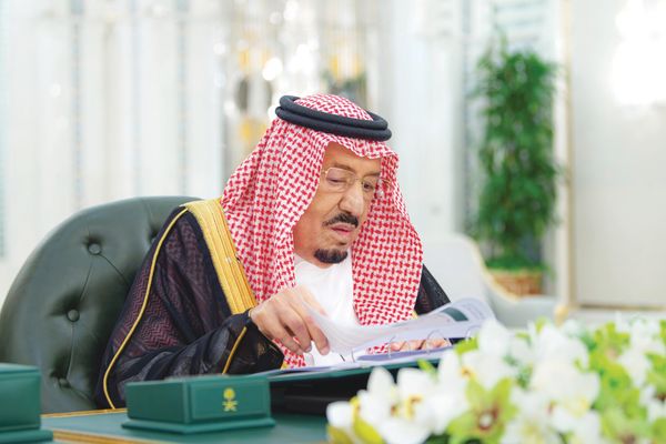 مجلس الوزراء يؤكد على مواقف المملكة الثابتة في دعم إرساء الأمن والاستقرار بالمنطقة والعالم