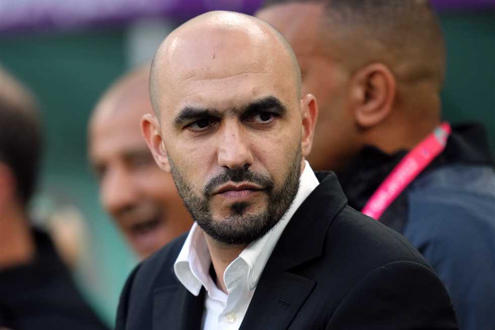وليد الركراكي يعود إلى المغرب لفسخ تعاقده قبل كأس العالم