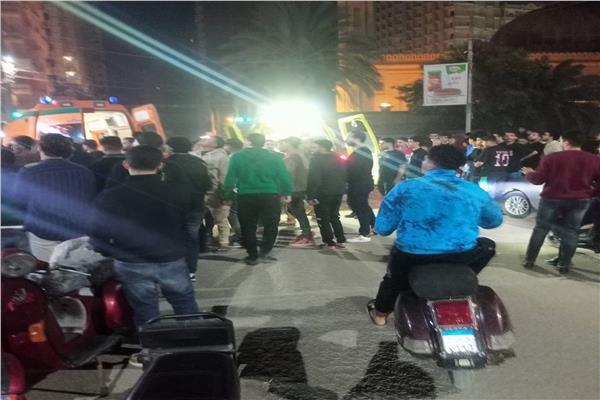 مصرع سيدة وطالب عقب سقوط مواد بناء عليهما من برج سكني خلال سيرهما