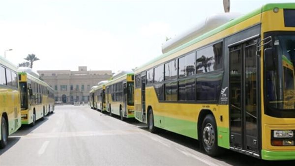 وزارة النقل تستعرض خطط توطين صناعة الأتوبيسات في مصر (إنفوجراف)