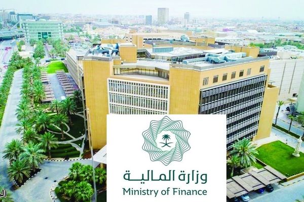 الاقتصاد السعودي ينمو 4.6% في 2025 والإيرادات غير النفطية تتجاوز التقديرات