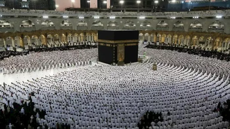 موسم حج 2026.. تحرك أول أفواج حجاج الجمعيات الأهلية اليوم