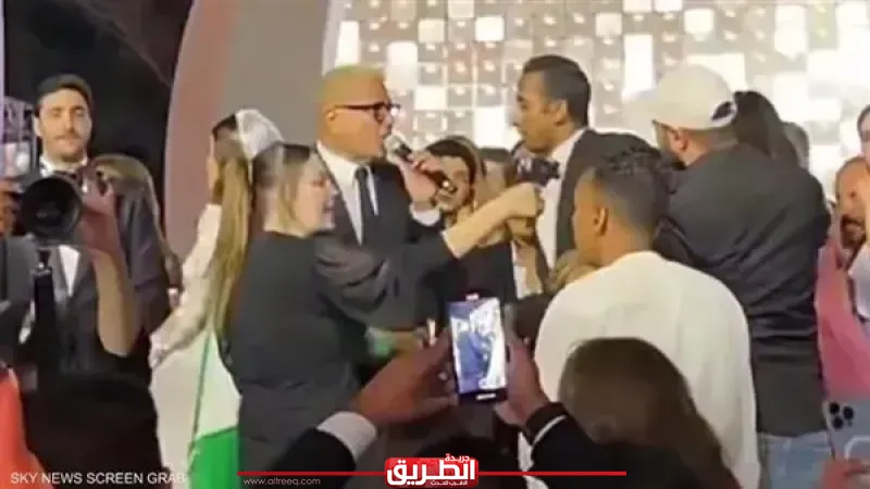 تأييد تغريم عمرو دياب 200 جنيه في واقعة الشاب المصفوع