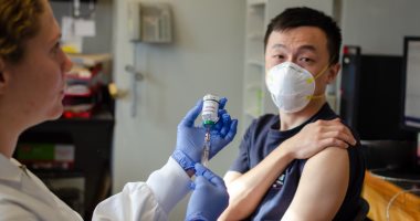 طرح لقاح مركب جديد يحمى من كورونا والأنفلونزا معا فى حقنة واحدة بحلول 2027