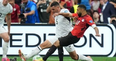 مصر ضد نيوزيلندا .. تسديدة محمد صلاح تمر بجوار القائم الأيمن للحارس (فيديو وصور)