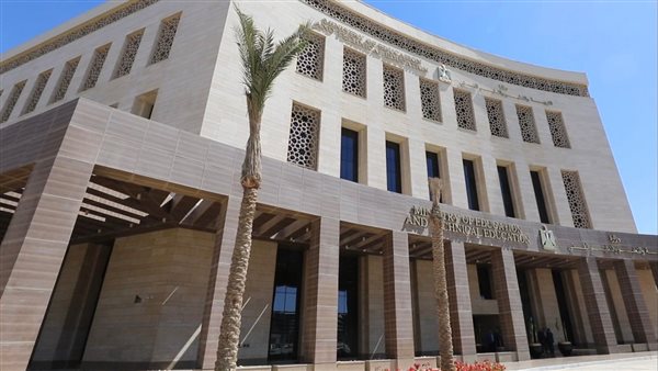 "تعليم القليوبية": استبعاد مديرين مدرسة ابتدائي وثانوي بإدارة بنها
