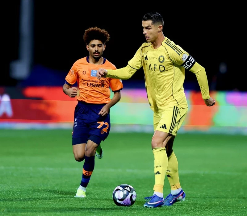 ريمونتادا بالثلاثة .. النصر يحافظ على الصدارة
