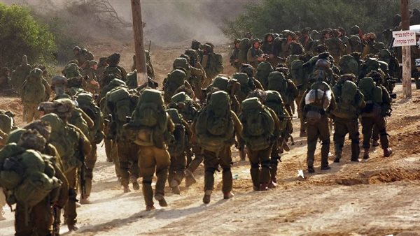 الجيش الإسرائيلي يحقق في إطلاق نار بالخطأ على طائرة ركاب مدنية فوق الضفة الغربية