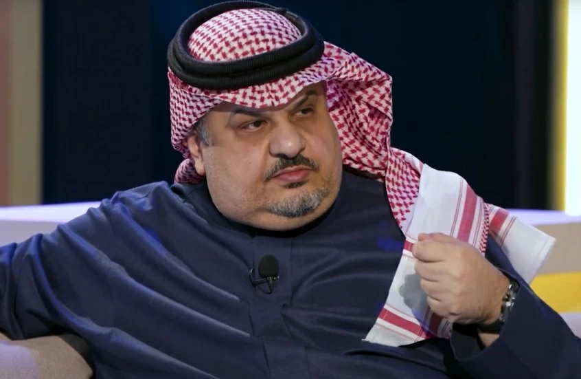 عبدالرحمن بن مساعد يُطمئن محبيه بعد نجاح «عملية باريس»