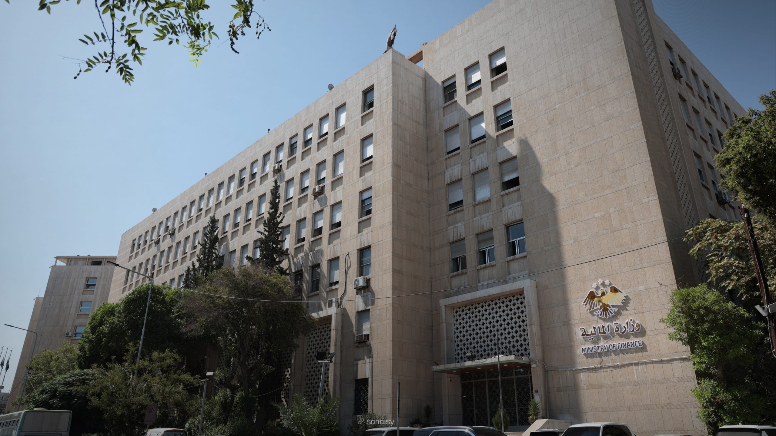 المالية السورية تبدأ إرسال روابط استكمال طلبات المتقاعدين المتوقفة رواتبهم