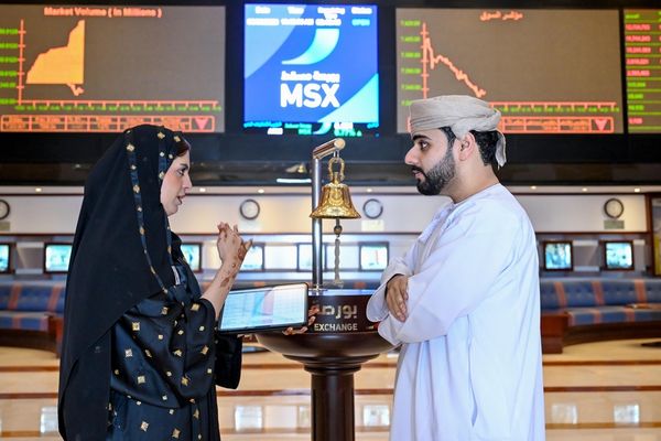 الشركات الصناعية تسجل أداءً إيجابيًّا في تداولات بورصة مسقط
