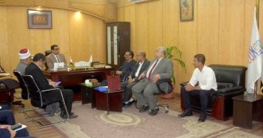 نائب محافظ الأقصر يعقد اجتماع تنسيقى لتنفيذ مبادرة التوعية بالمهن غير التقليدية