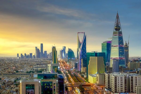 ارتفاع الإيرادات التشغيلية في السعودية 5.9% خلال فبراير