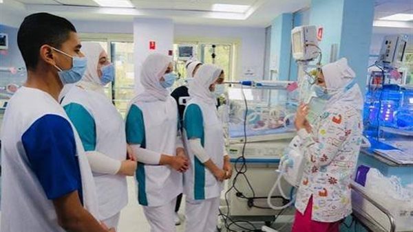 الصحة: بدء حركة تكليف خريجي شعبة فنيي التمريض لعام 2024