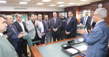 محافظ بني سويف خلال لقاء الإعلاميين والصحفيين