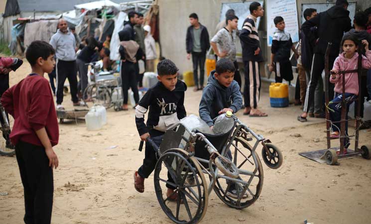 غزة.. استشهاد فلسطيني من ذوي الإعاقة برصاص إسرائيلي