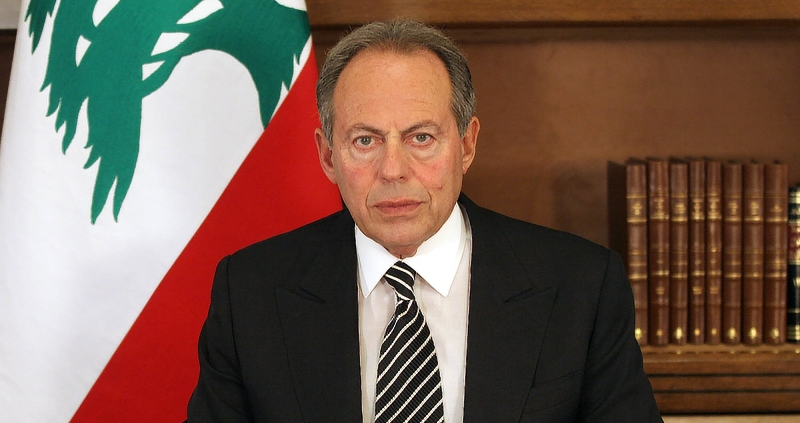 الرئيس لحود: شعور فريق لبناني بالانتصار على فريق آخر بسبب قوة خارجية لا يبني وطنا