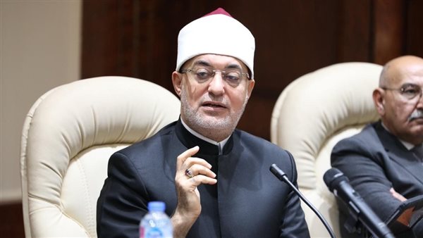 المفتي يوضح حكم التبرع عبر صناديق النذور